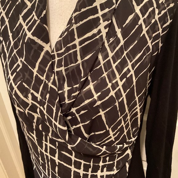 Scapa Lauren Perre Blouse M Black White Crossover Neckline Long Sleeve - Picture 4 of 10